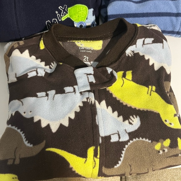 Carter’s‎ Bundle Footie Pajamas Size 2T - Picture 2 of 4